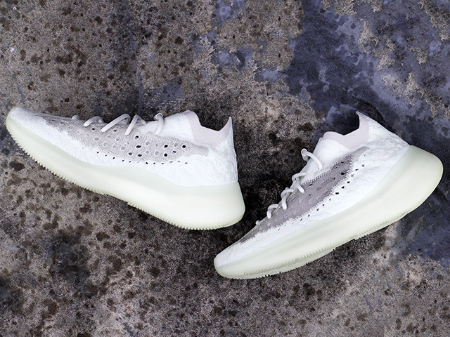 YEEZY BOOST 380 “CALCITE GLOW”01