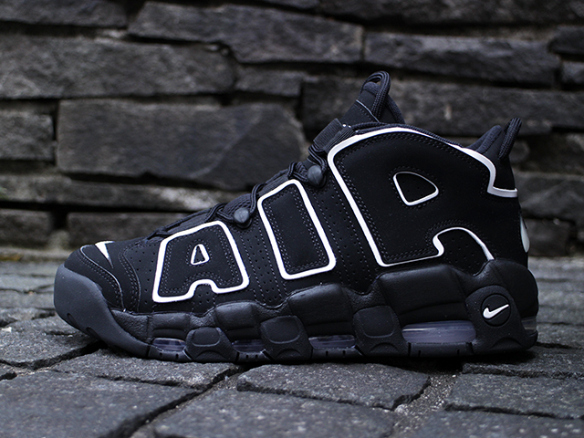 AIR MORE UPTEMPO “BLACK/WHITE 2020”01