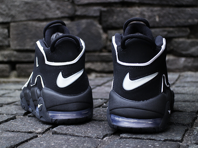 AIR MORE UPTEMPO “BLACK/WHITE 2020”01