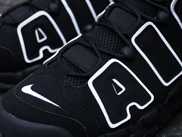 AIR MORE UPTEMPO “BLACK/WHITE 2020”01