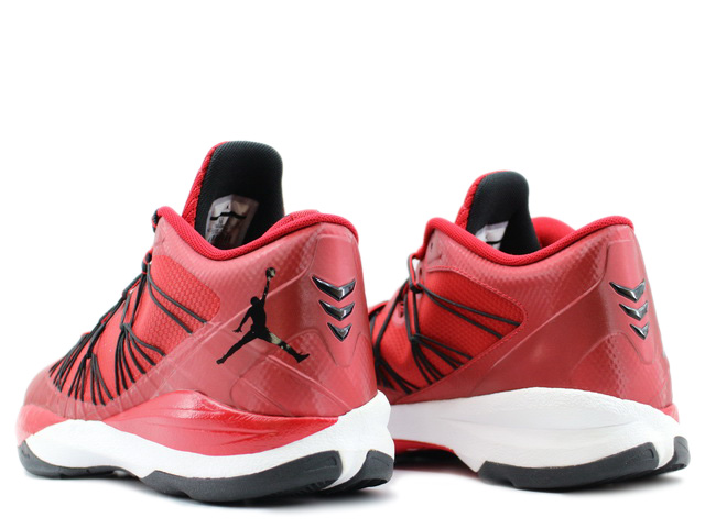 JORDAN CP3.7 AE 644805-601 - 2