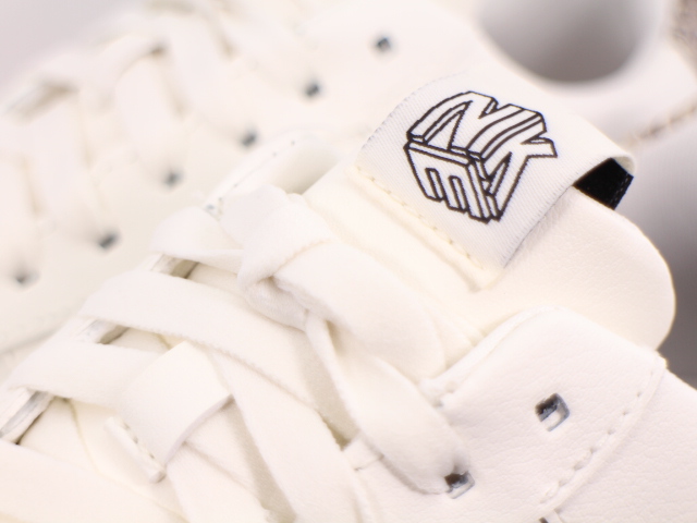 WMNS AIR FORCE 1 PIXEL SE CV8481-101 - 5