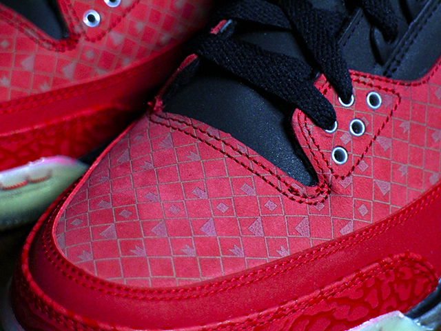AIR JORDAN 3 RETRO “DOERNBECHER 2010”01