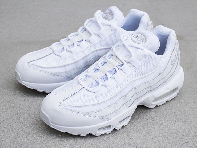 AIR MAX 95 ESSENTIAL “WHITE/GREY FOG”01