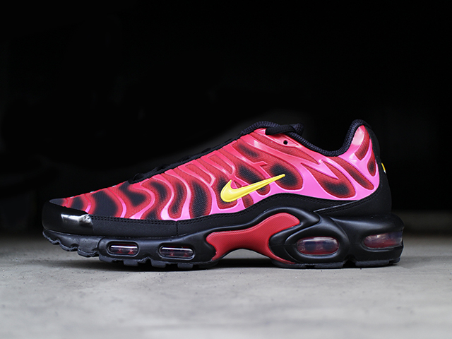 AIR MAX PLUS TN/SUPREME01
