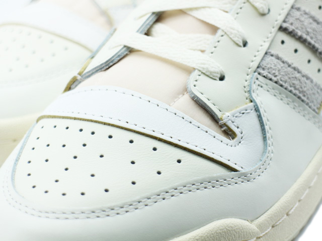 FORUM 84 LOW FY4577 - 4