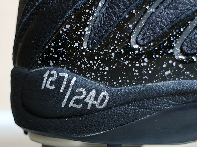 AIR GRIFFEY METAL “AUTOGRAPHED”01