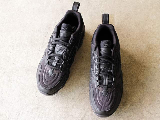 AIR VAPORMAX EVO “TRIPLE BLACK”01