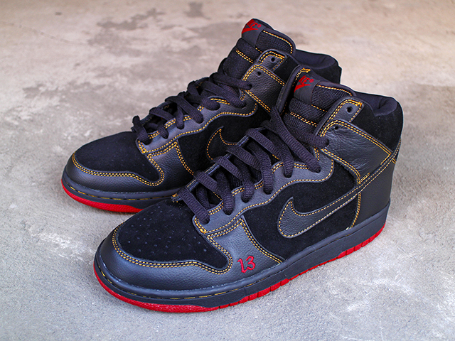 DUNK HIGH PRO SB “UNLUCKY 13”01