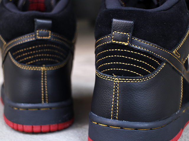 DUNK HIGH PRO SB “UNLUCKY 13”01