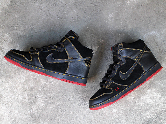 DUNK HIGH PRO SB “UNLUCKY 13”01