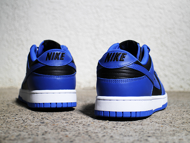 DUNK LOW RETRO “BLACK/HYPER COBALT”01