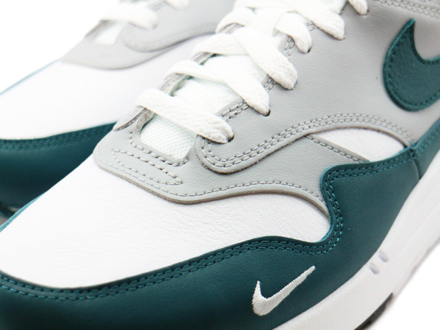 新品未使用AIR MAX 1 LV8 WHITE/DARK TEAL GREEN