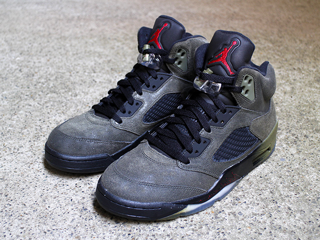 AIR JORDAN 5 RETRO “FEAR”01