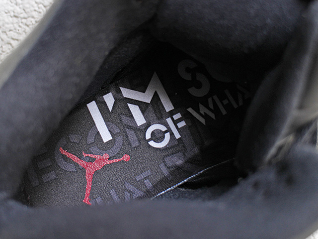AIR JORDAN 5 RETRO “FEAR”01