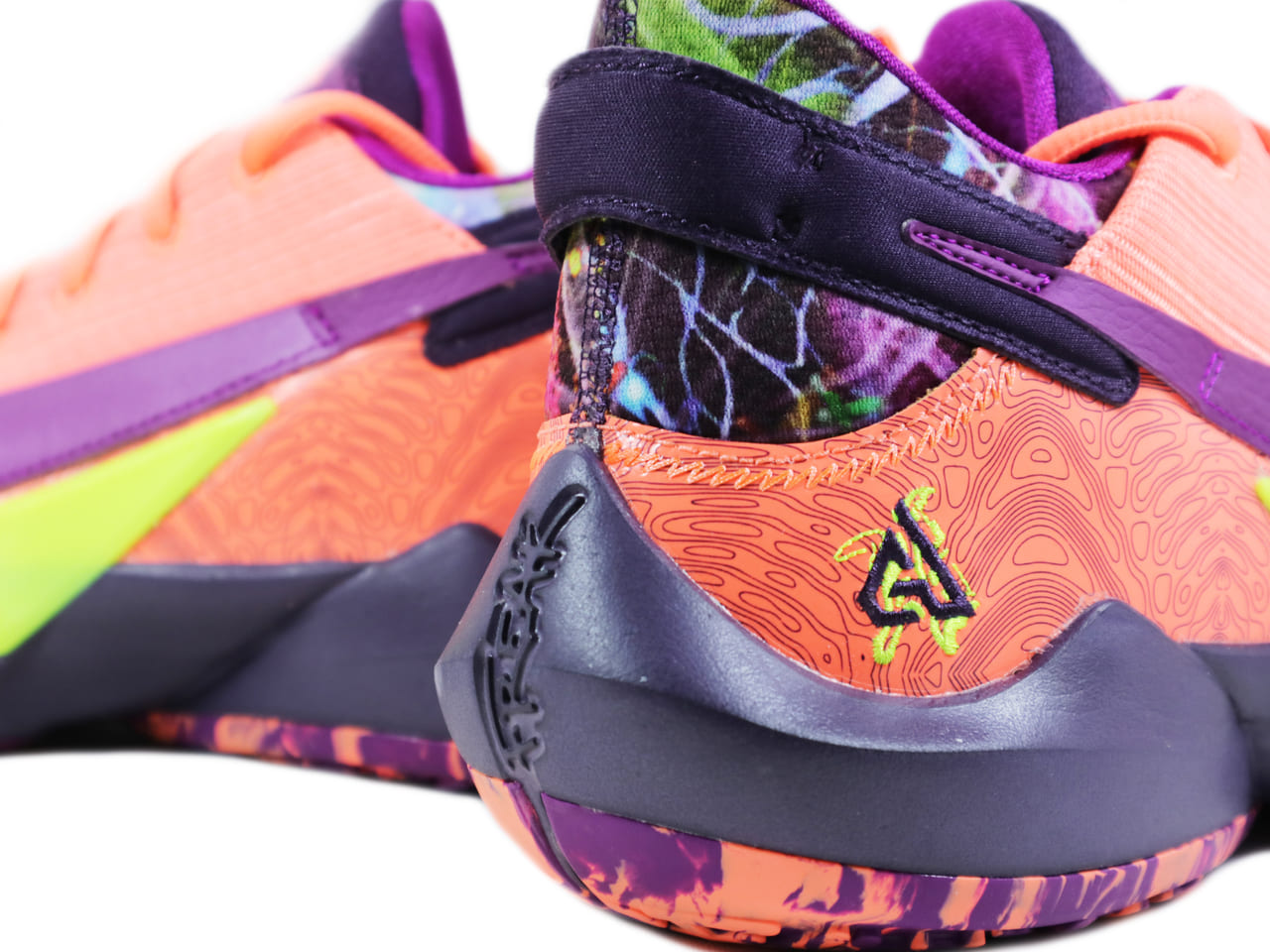 ZOOM FREAK2 / ズームフリーク2 nike zoow freak ズーム フリーク 2 ヤニス・アデトクンボ 28