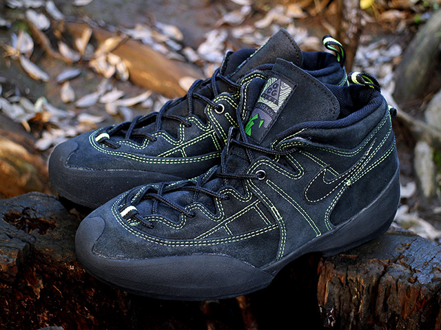 LAVA DOME 2000 “BLACK/NEON YELLOW”01