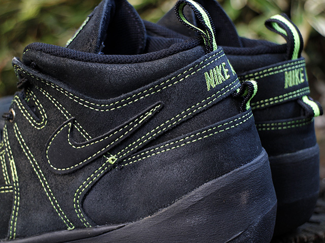 LAVA DOME 2000 “BLACK/NEON YELLOW”01