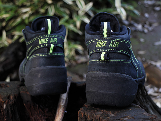 LAVA DOME 2000 “BLACK/NEON YELLOW”01