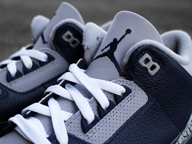 AIR JORDAN 3 RETRO “HOYAS”01