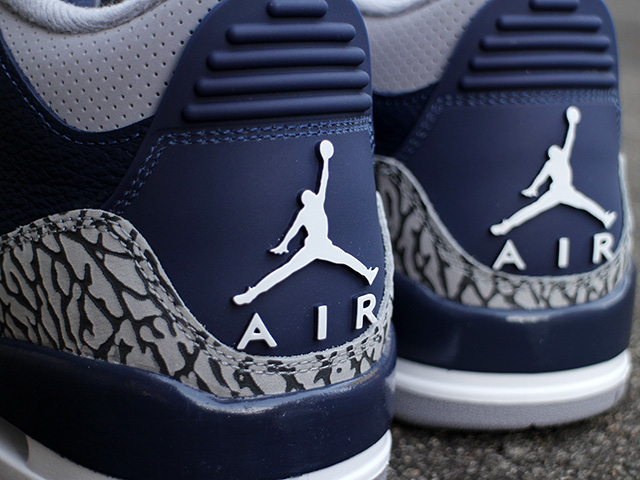 AIR JORDAN 3 RETRO “HOYAS”01