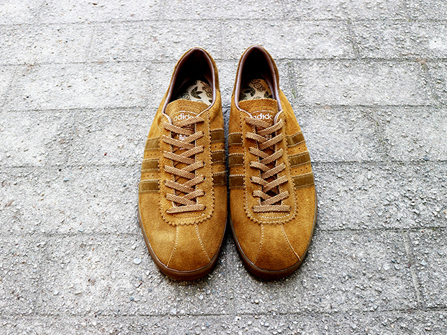 TOBACCO “MADE IN CANADA”01