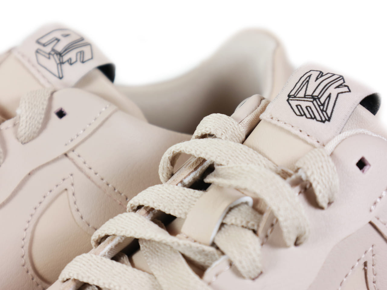 WMNS AIR FORCE 1 PIXEL | スニーカーショップSKIT