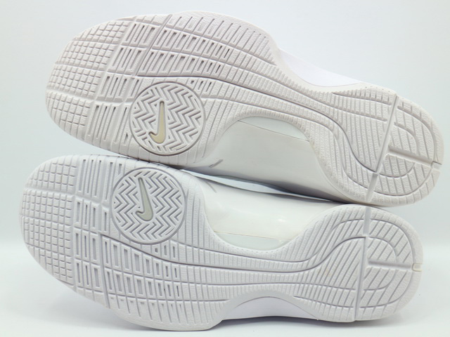 HYPERDUNK 08 820321-100 - 7
