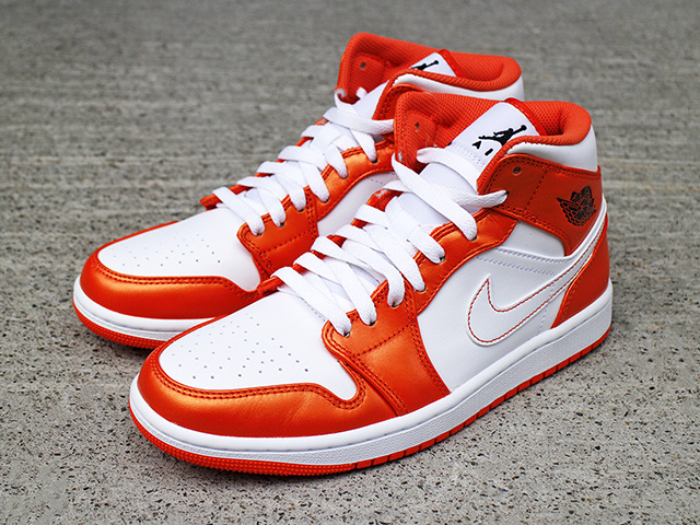 AIR JORDAN 1 MID SE “ELECTRO ORANGE”01