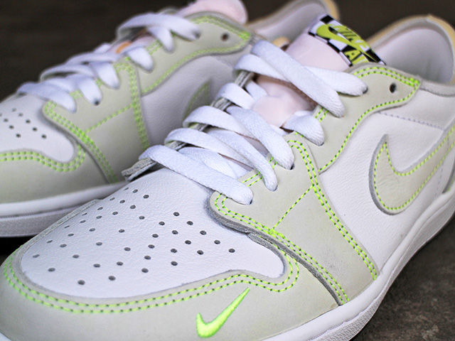 AIR JORDAN 1 LOW OG “GHOST GREEN”01