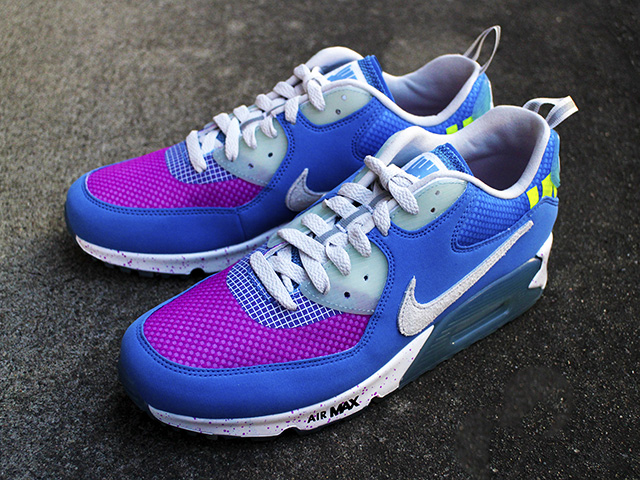 AIR MAX 90/UNDFTD “PACIFIC BLUE”01