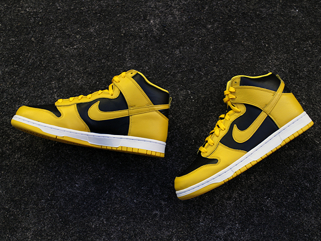 DUNK HI SP “IOWA”01