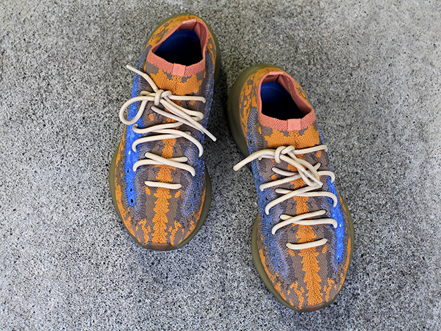 YEEZY BOOST 380 “BLUE OAT”01