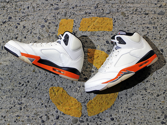 AIR JORDAN 5 RETRO “ORANGE BLAZE”01