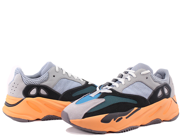 YEEZY BOOST 700 GW0296 - 1