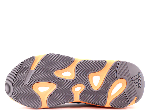 YEEZY BOOST 700 GW0296 - 4
