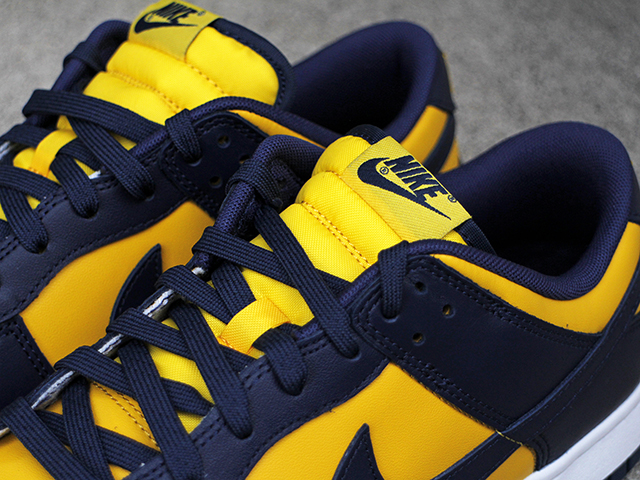 DUNK LOW RETRO “MICHIGAN 2021”01