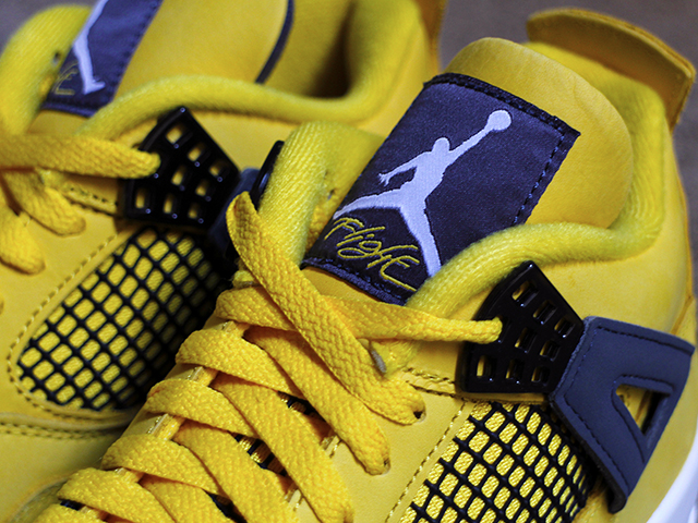 AIR JORDAN 4 RETRO “LIGHTNING 2021”01