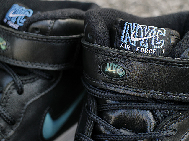 AIR FORCE 1 MID SC “NYC” BLACK/UNIVERSITY BLUE01