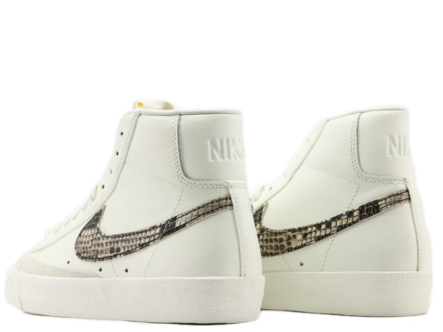 WMNS BLAZER MID 77 SE DA8736-100 - 2