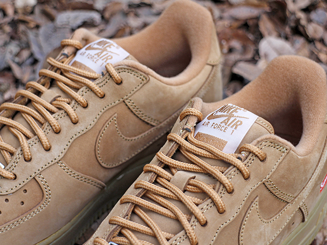 AIR FORCE 1 LOW “SUPREME” FLAX01
