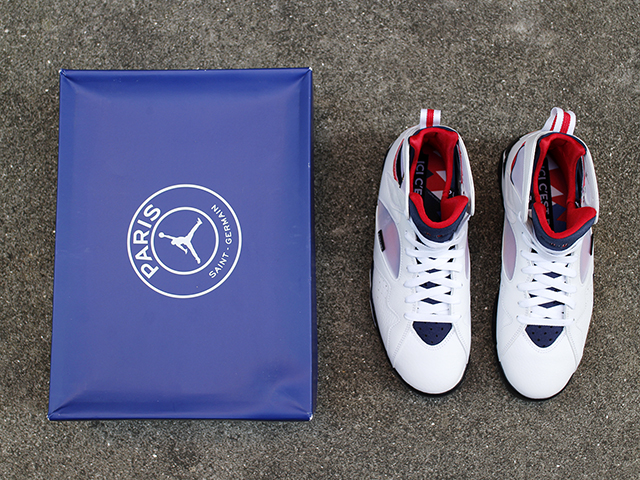 AIR JORDAN 7 RETRO “PARIS SAINT-GERMAIN FC”01