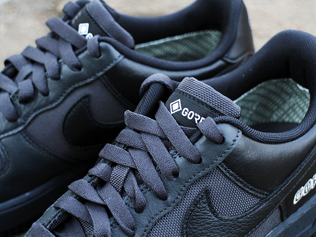 AIR FORCE 1 “GORE-TEX” ANTHRACITE/BLACK01
