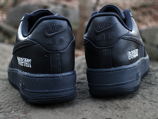 AIR FORCE 1 “GORE-TEX” ANTHRACITE/BLACK01