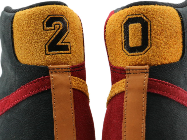 WMNS BLAZER MID 77 QS CU6442-001 - 6