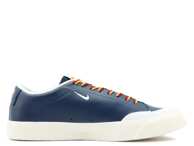 SB ZOOM BLAZER LOW XT QS AQ3499-411 - 3