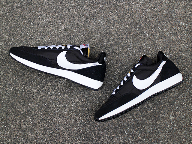 AIR TAILWIND 79 BLACK/WHITE01