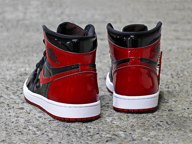 AIR JORDAN 1 RETRO HIGH OG “PATENT BRED”01