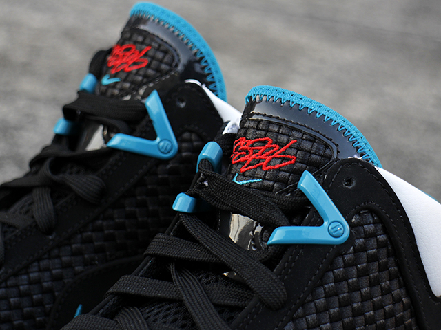 LEBRON 7 QS “RED CARPET”01