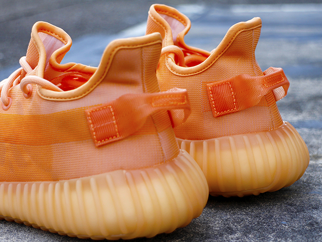 YEEZY BOOST 350 V2 “MONO CLAY”01